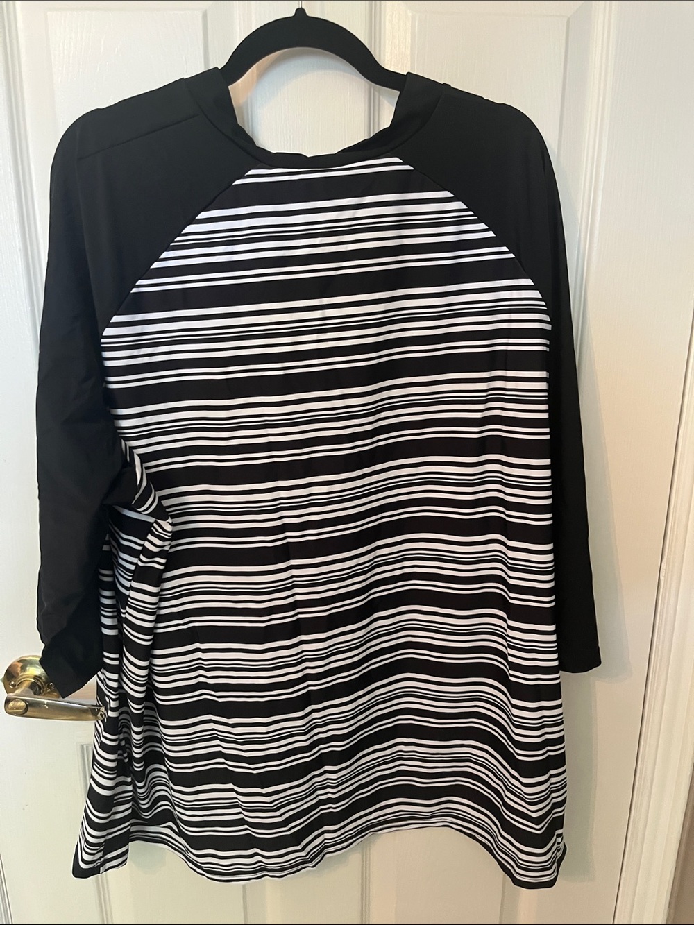 Ulla Popken Black and White Striped Women’s Swim Rashguard - Picture 5 of 5